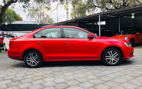 Imagen 3 de 13 de Volkswagen Jetta (a6) 2015 Trendline