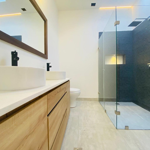 Imagen 10 de 14 de Se Vende Espectacular Casa Nueva