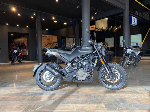 Imagen 1 de 25 de Husqvarna Svartpilen 401 Financiacion A Tasa Cero
