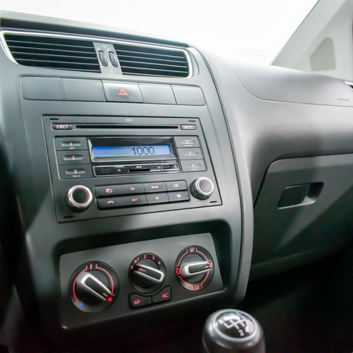 Volkswagen Suran 1.6 Trendline 11b