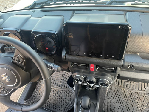 Suzuki Jimny 1.5 Glx At 5P