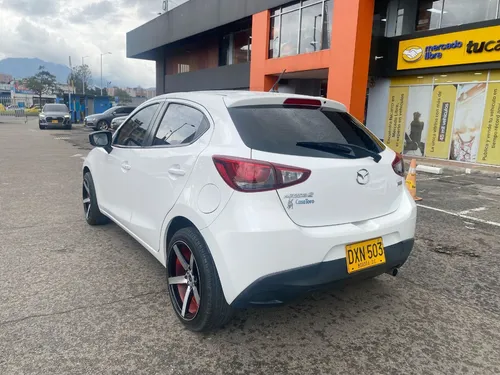 Mazda 2 1.5 Touring Mt