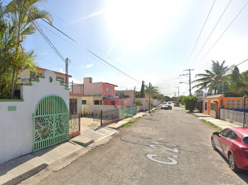 Casa En Venta De Remate Bancario C. 21 Jardines De Miraflores, 97168 Mérida, Yuc. -jcbb2
