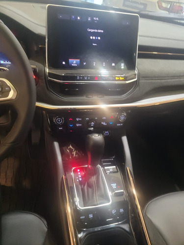 Imagen 12 de 16 de Jeep Commander -