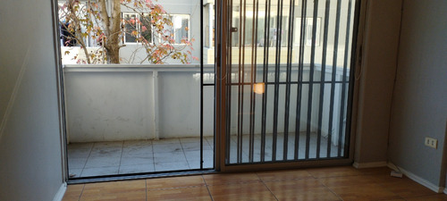 Departamento 2do Piso,condominio.cercano E. Metro El Parrón