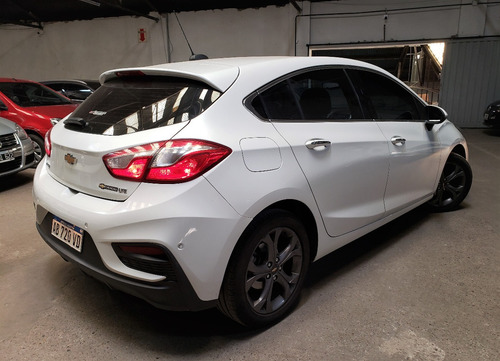 Imagen 2 de 10 de Cruze 5p Ltz 1.4t At