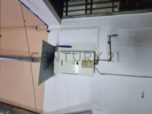 Venta Casa 4 Ambientes Refaccionada En Balvanera