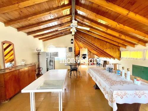 Casa Ph 4 Ambientes En Venta, Haedo Sur. Con Garage.