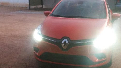 Renault Clio Vi Intens Año 2021 - Motor 0.9 Iv Tce90 - 0 Km