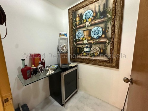 Apartamento Residencias Vill Saman Con Piscina Pozo De Agua En Venta En Los Palos Grandes Avenida 5ta Caracas Richardhernandez