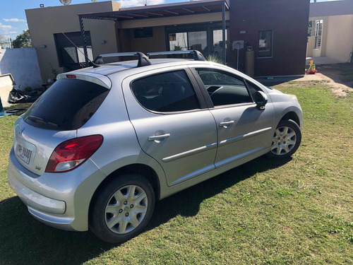 Peugeot 207 1.4 Active 75cv 2011