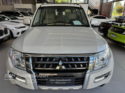 Mitsubishi Pajero Full HPE Full 3.2 4x4 T.I.Dies. 5p Aut