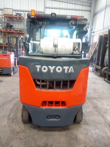 Imagen 2 de 5 de Montacargas Toyota Año 2012 Gas Lp 7000 Lb #133