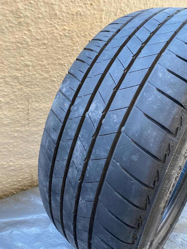 Pneus Bridgestone Aro 17 Semi Novo (Usado)