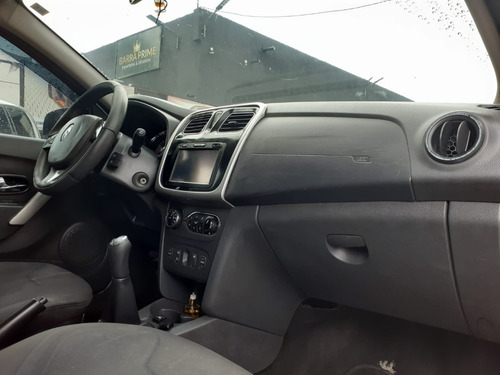 Imagem 8 de 15 de Renault Sandero