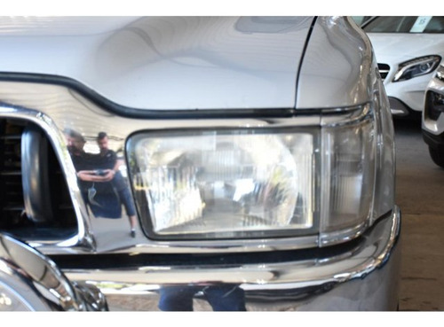 Toyota Hilux Hilux 3.0 SRV 4X2 CD 8V DIESEL 4P MANUAL