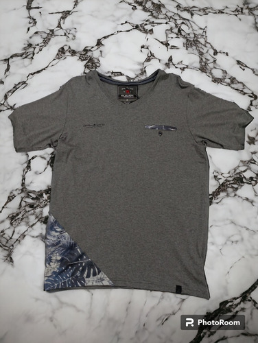 Camiseta Marca Eleven Para Caballero Ref 8351 Gris