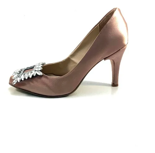 Zapatillas Cerradas Tacones Nude Beige Para Mujer Herraje Vk