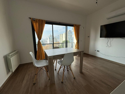 Departamento En Alquiler La Plata