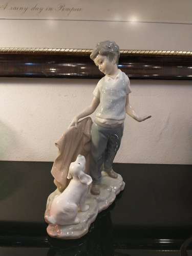 Imagen 1 de 10 de Antigua Estatuilla De Porcelana Española Nao