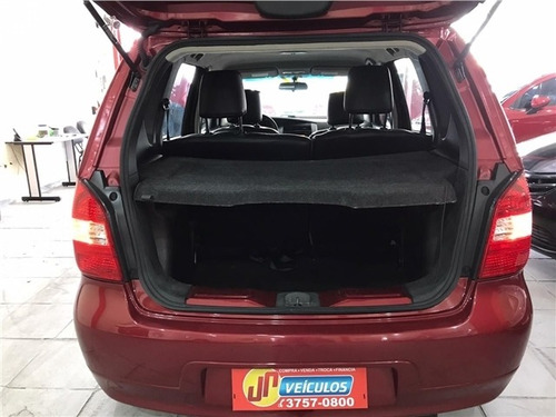 Nissan Livina 1.8 Sl 16v Flex 4p Automático