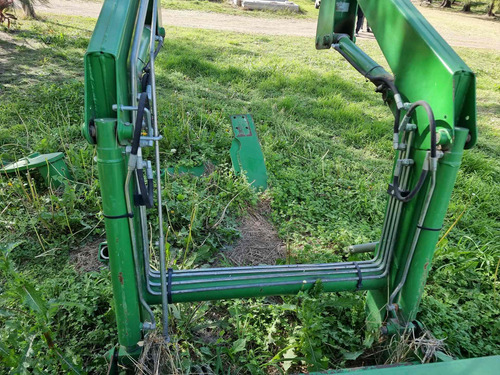 Imagen 3 de 9 de Cargadora Frontal John Deere 553