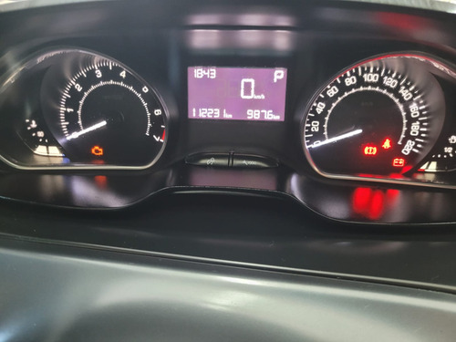 Peugeot 208 1.6 GRIFFE 16V FLEX 4P AUTOMÁTICO