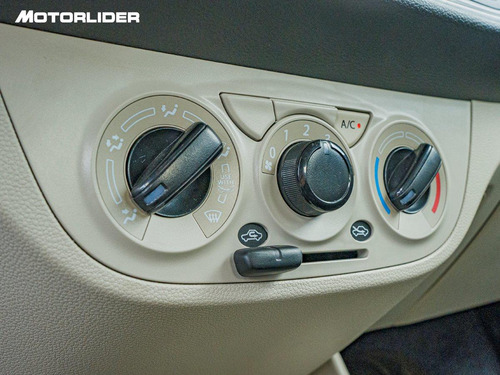 Imagen 21 de 25 de Suzuki Alto Ga Full 0.8 | Permuta / Financia