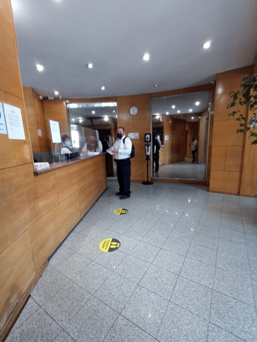 Imagen 4 de 12 de Oficina Con Excelente Ubicación En Providencia