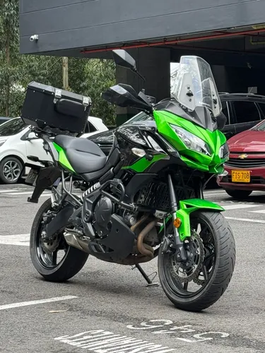 Kawasaki Versys 650 Verde, Un Poco Kilómetros, Con Baul Incl