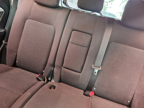 Imagen 3 de 5 de Chevrolet Captiva 2.4 Ls Mt Fwd 167cv 2013