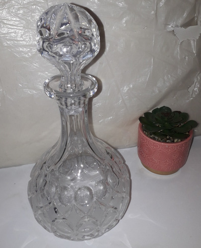 Licorera De Cristal Cortado (Usado)