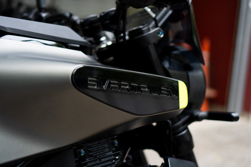 Moto Husqvarna Svartpilen 250 Urquiza Motos 0km 2025