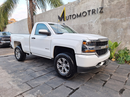 Chevrolet Silverado 5.4 2500 Cab Reg Ls 4x2 At