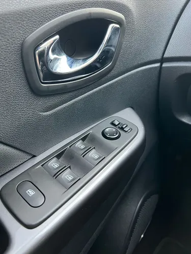 Renault Captur 2.0 Bose Automática
