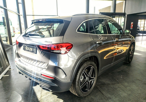 Imagen 6 de 17 de Mercedes-benz Clase Gla 1.6 Gla250 Amg-line 211cv