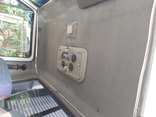 Imagem 4 de 7 de Caminhão Vw 17 210 Motor Cumes
