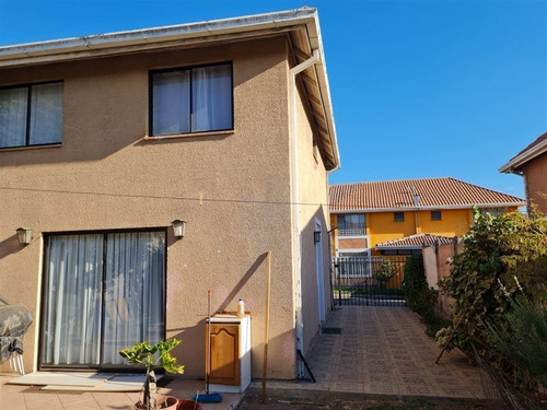 Imagen 1 de 14 de Casa En Venta De 3 Dormitorios, En La Comuna De La Florida,