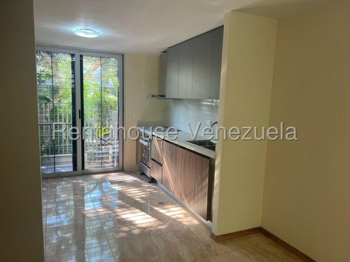 Dennymar, Alquila Bello Y Amplio Twonhouse, Al Este De La Ciudad, Brindándote La Oportunidad De Vivir Con Tu Familia En Ambientes Seguros Y Lleno De Comodidades Semi/amoblado B56986 Contáctame B