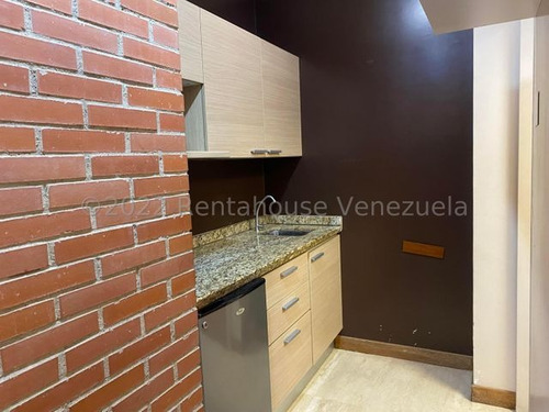 Imagen 14 de 15 de Oficina En Alquiler Las Mercedes 22-28494 Renta House Los Samanes