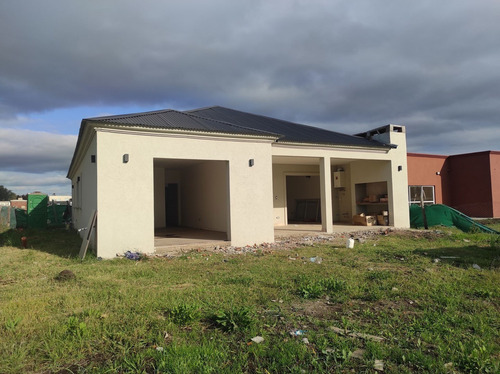 Imagen 2 de 6 de Casa En Venta Ubicado En Santa Lucia, Pilar Del Este, G.b.a. Zona Norte