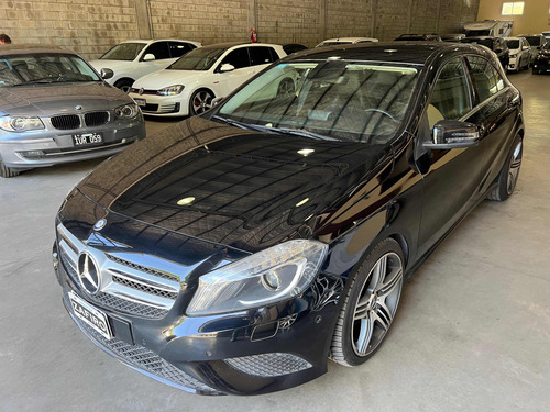 Mercedes-Benz Clase A 1.6 A 200 Urban B.efficiency 156cv