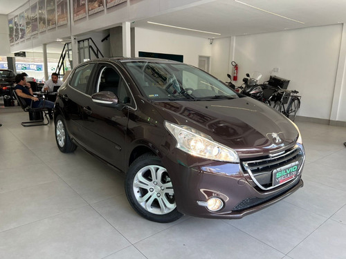 Imagem 3 de 14 de Peugeot 208 Griffe