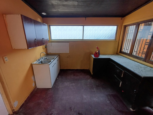 Casa A La Venta 4 Dormitorios Y 2 Baños De Gran Patio