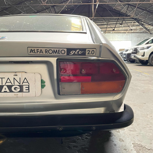 Alfa Romeo Alfetta Gt-v 2000