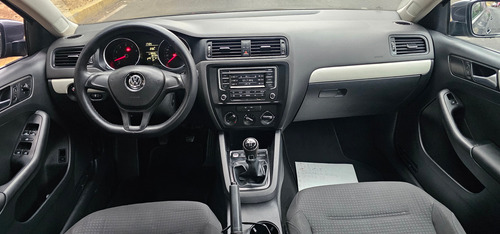 Volkswagen Jetta 2.5 Trendline L5 Man B A Mt
