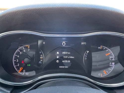 Imagen 13 de 15 de Jeep Grand Cherokee 2019 5p Limited Lujo 4x2 V6/3.6 Aut