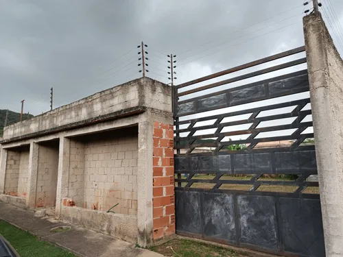 Terreno Residencial En Mañongo