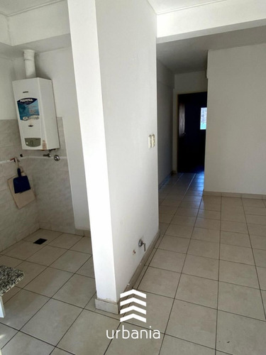 Venta Departamento Escalera 1 Dormitorio Abasto Rosario