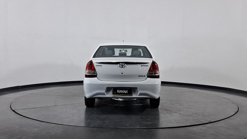 Toyota Etios 1.5 XLS PACK AUTO